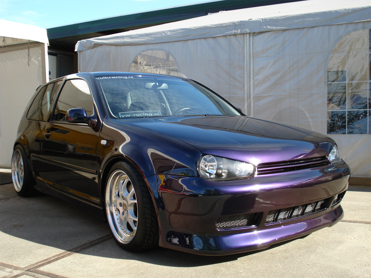 Volkswagen Golf IV GTI met flipflop-lak
