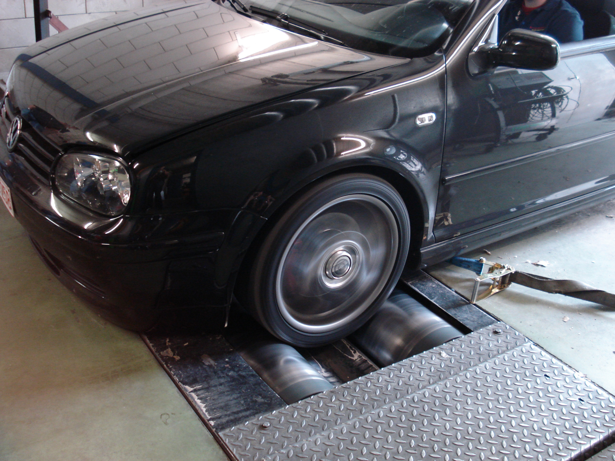 Volkswagen Golf IV GTI 25 Edition op de rollenbank